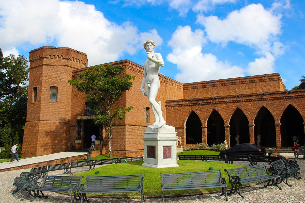 Instituto Brennand